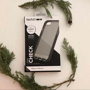 Tech21 iPhone 7/8 Evo Check Phone Cover